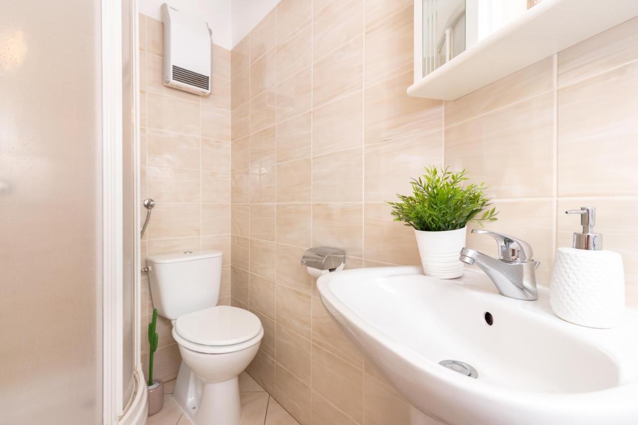 Apartment Santa Barbara Rijeka Extérieur photo